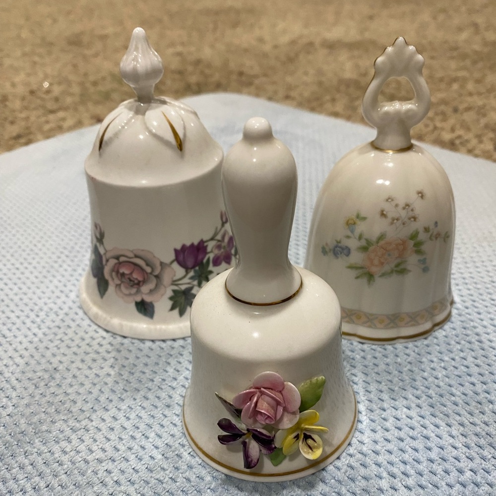 Danbury Mint Vintage China Bell Set of 3 with Gold Accents